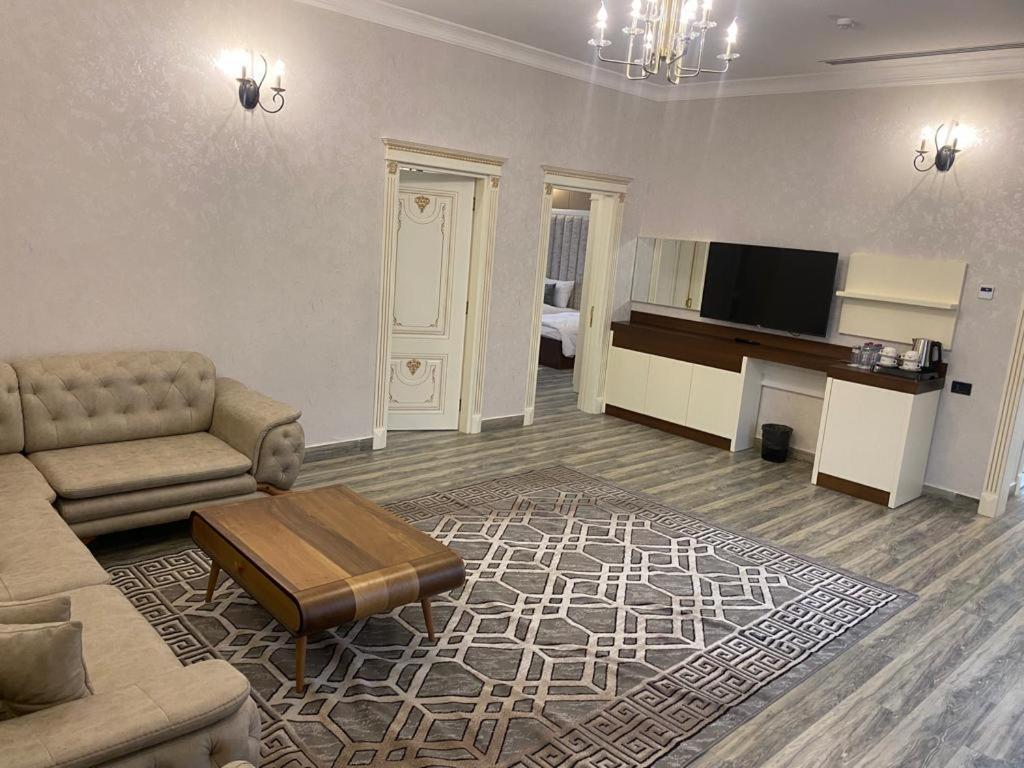 Nohur Hotel Gabala Nohurqislaq Exterior foto